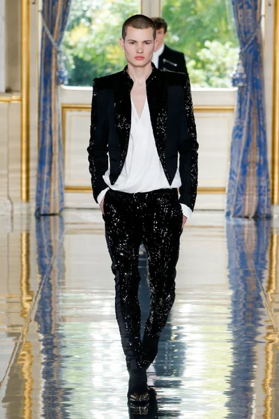 Look 104